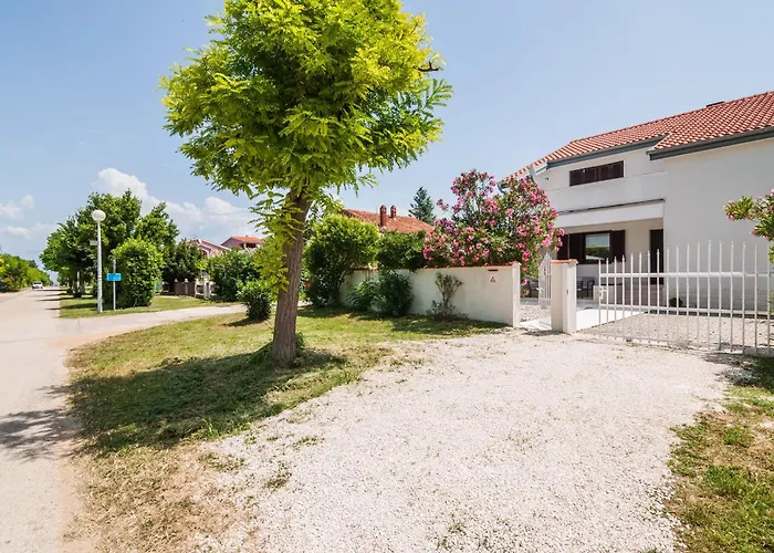 House Pianeta Prázdninový dům Nin